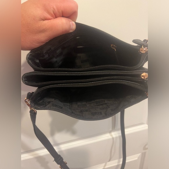 EUC Michael Kors Purse - Picture 3 of 6